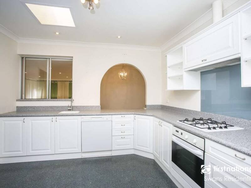 63A Buckingham Road, SWAN VIEW, WA 6056 AUS