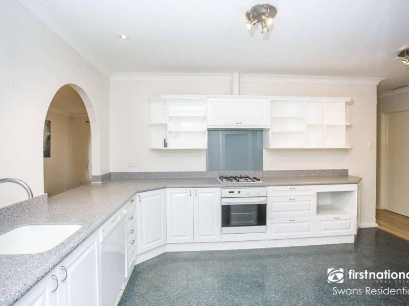 63A Buckingham Road, SWAN VIEW, WA 6056 AUS