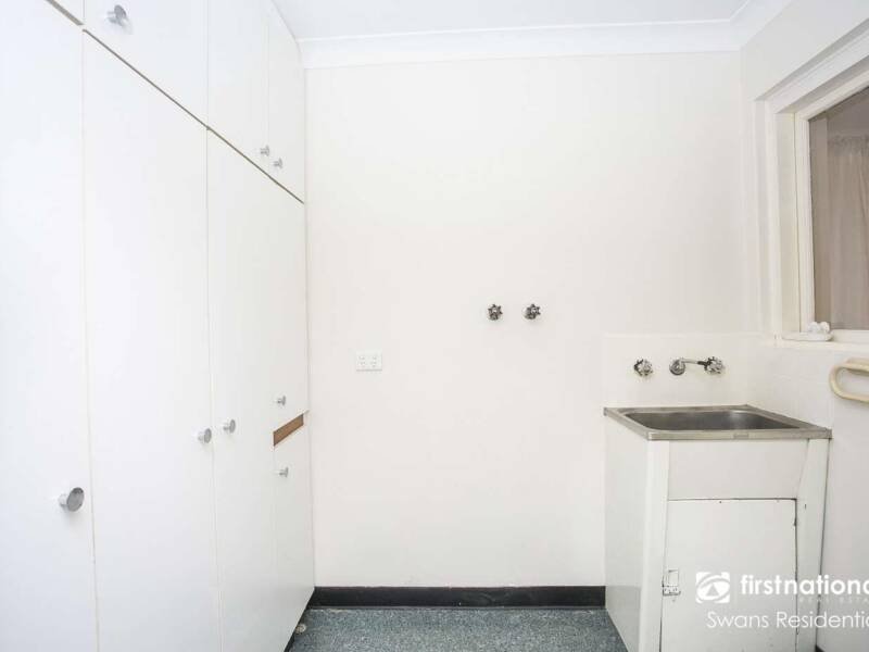 63A Buckingham Road, SWAN VIEW, WA 6056 AUS