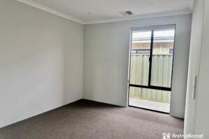 6 Lilylock Crescent, HENLEY BROOK, WA 6055 AUS