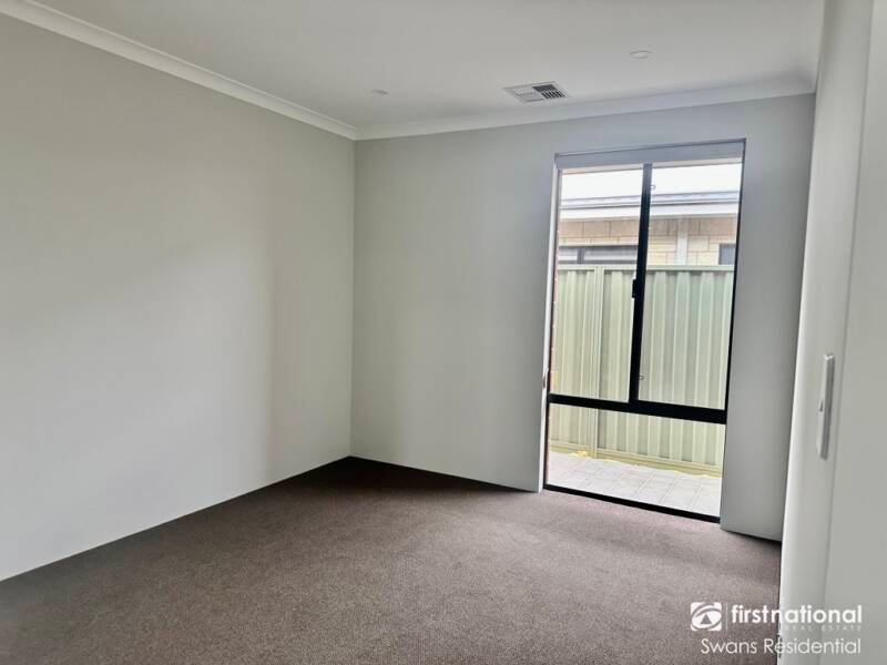 6 Lilylock Crescent, HENLEY BROOK, WA 6055 AUS