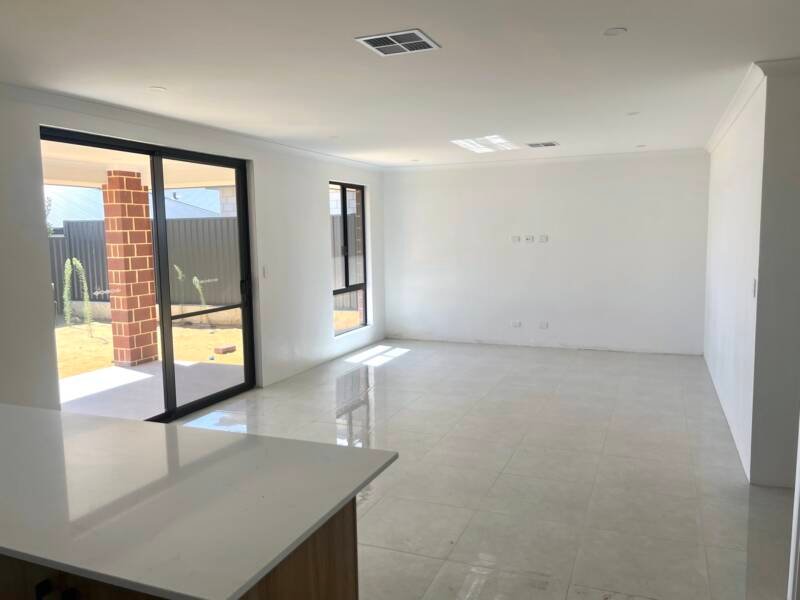 YANCHEP, WA 6035 AUS