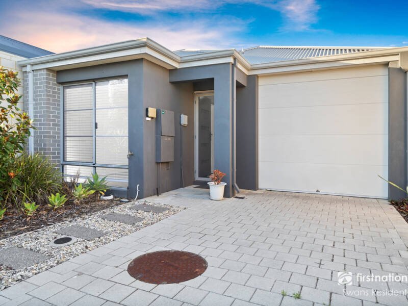 14 Sunnyside Way, AVELEY, WA 6069 AUS