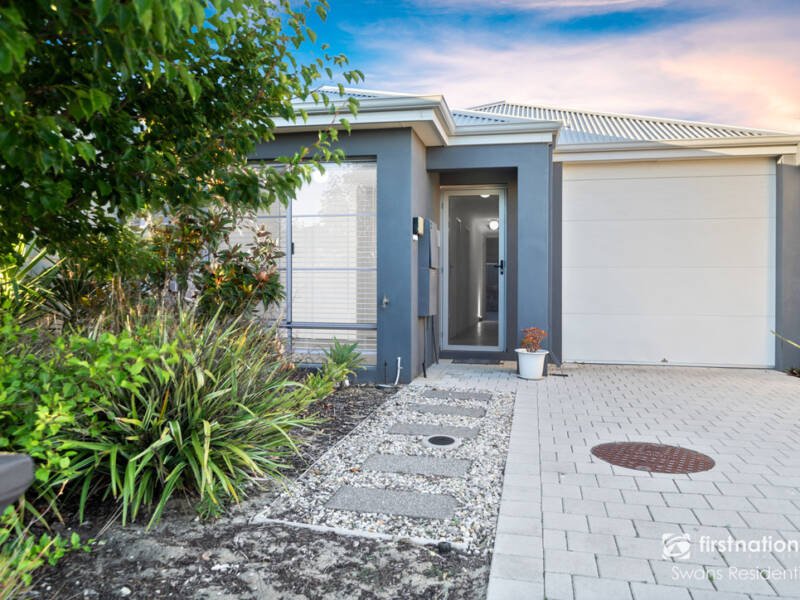 14 Sunnyside Way, AVELEY, WA 6069 AUS