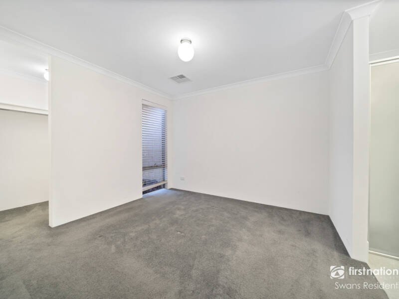 14 Sunnyside Way, AVELEY, WA 6069 AUS