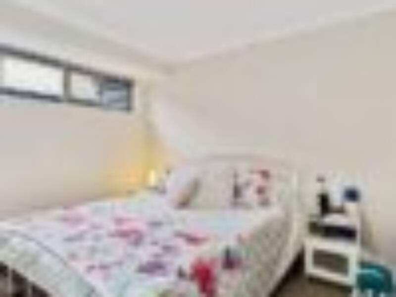 AVELEY, WA 6069 AUS