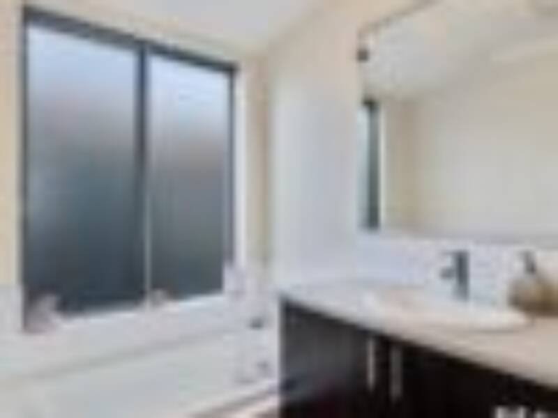 AVELEY, WA 6069 AUS