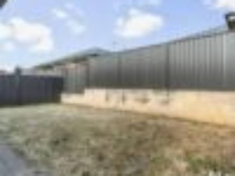 AVELEY, WA 6069 AUS