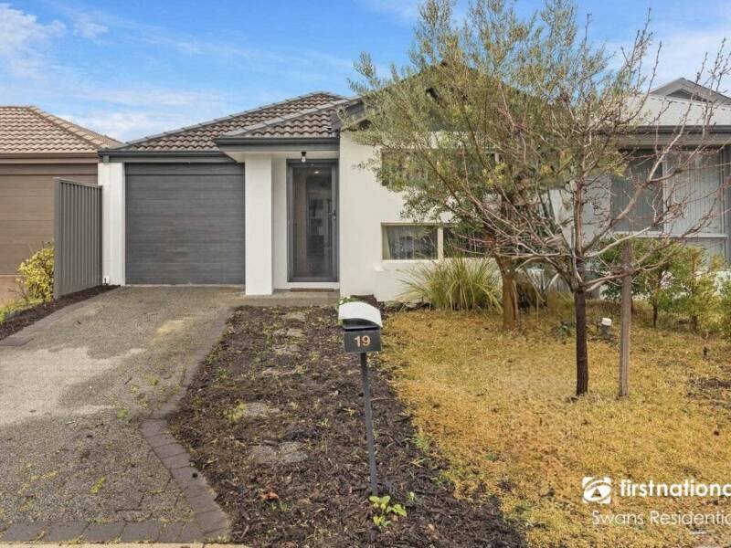19 Ornate Glade, AVELEY, WA 6069 AUS